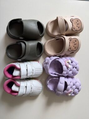 Kids Shoes Bundle. Size 4. All in excellent condition.